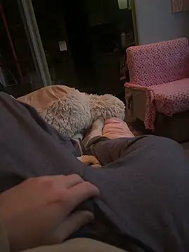 Snapshot of thetearits chatting on April 10, 10:00 am thetearits online show from April 10, 10:00 am