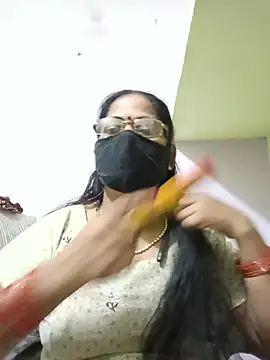 SEEMA 012 online show from May 26, 4:21 am