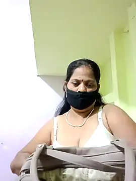 SEEMA 012 online show from April 14, 6:18 am