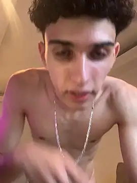 caiomateo online show from April 3, 8:59 pm