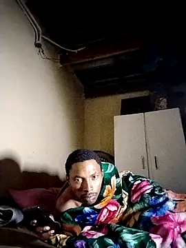 alphamale25 online show from April 8, 11:06 pm