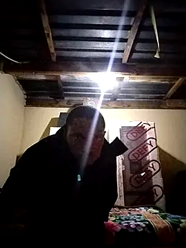 alphamale25 online show from April 21, 9:32 pm
