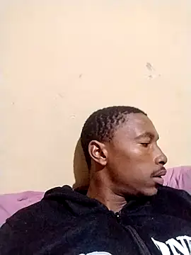 alphamale25 online show from May 16, 4:00 am