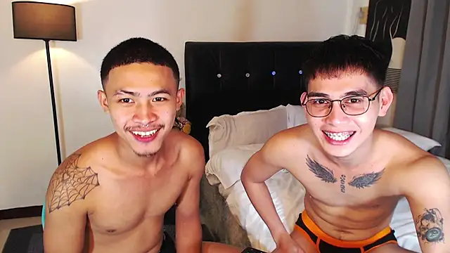 Xasianhotguy online show from April 15, 12:10 pm