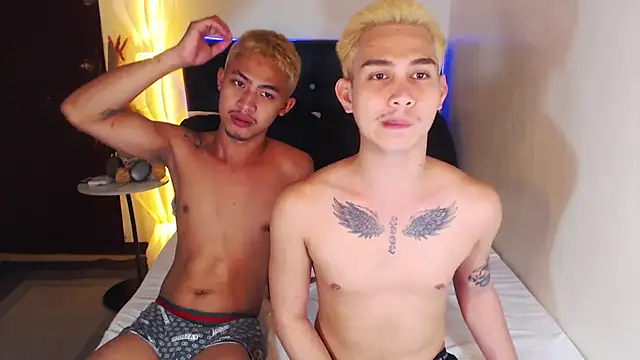 Xasianhotguy online show from May 19, 9:44 pm