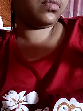 Hot-Kareena online show from April 4, 7:04 am