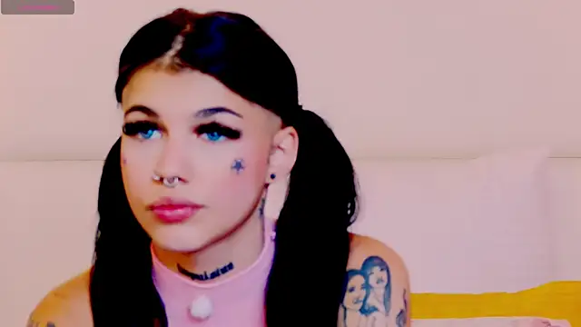 YasminnStorm online show from July 6, 4:30 am
