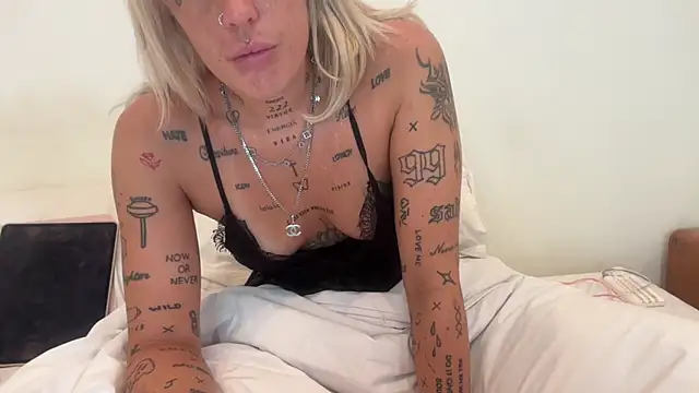 jesswilde xo online show from May 19, 7:59 am