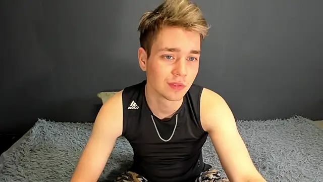zeriax online show from May 8, 2:37 am