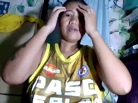  SweetSmile online show from April 9, 6:25 pm