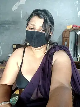 Snapshot of Riyashrma001 chatting on April 16, 6:52 pm Riyashrma001 online show from April 16, 6:52 pm