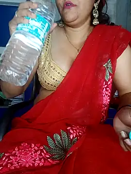 Snapshot of Riyashrma001 chatting on April 9, 3:51 pm Riyashrma001 online show from April 9, 3:51 pm