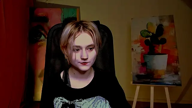 MicheleMarsh online show from April 10, 2:57 pm