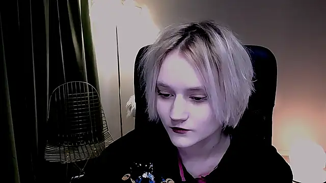 MicheleMarsh online show from April 9, 1:06 pm