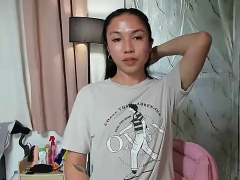 Snapshot of camilla_wild chatting on May 16, 2:21 am camilla wild online show from May 16, 2:21 am