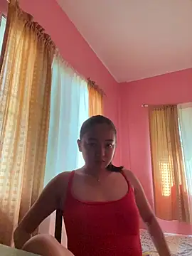 onlykays  online show from April 18, 5:54 am