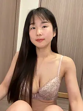 Hinako 0012 online show from May 7, 5:01 am