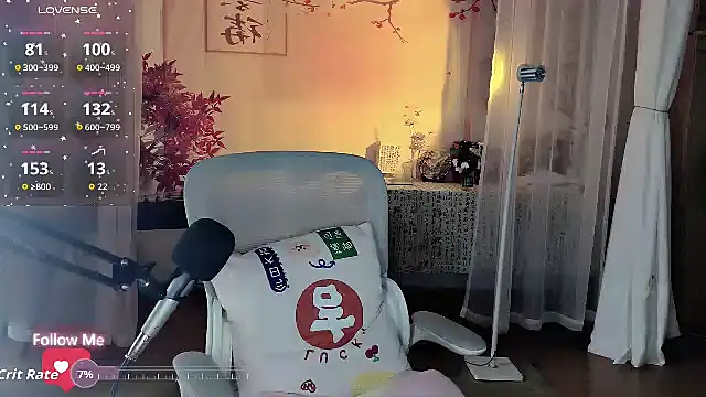 noomi-1111 online show from June 7, 2:39 am