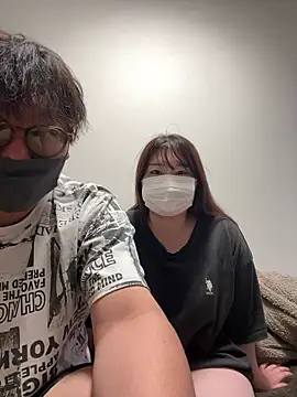 Yunon0202 online show from July 13, 9:30 am