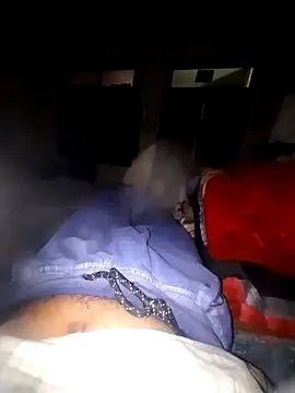 volcanojatt00 online show from April 13, 5:22 am