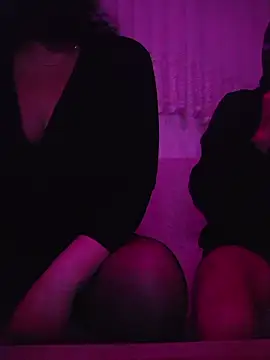 izmirlikeko online show from April 3, 8:26 pm