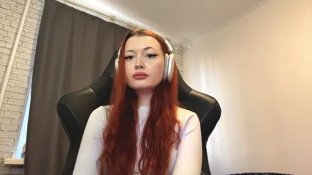 Snapshot of LaurenGoodhart chatting on April 9, 3:07 pm LaurenGoodhart online show from April 9, 3:07 pm