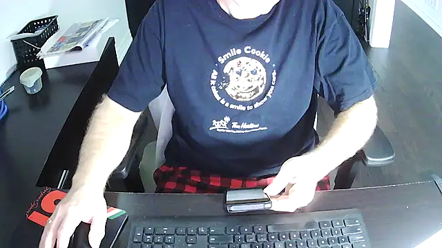Shalun2000 online show from May 2, 2:22 pm