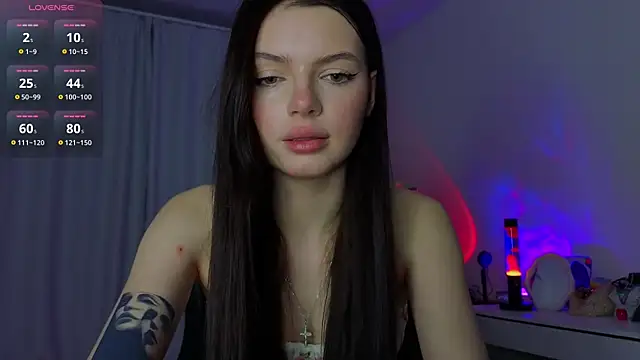 lillly meow  online show from May 10, 7:49 pm