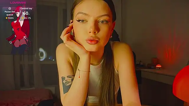 lillly meow  online show from April 9, 6:36 pm