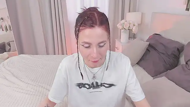 Sonya Miler online show from May 27, 10:33 am