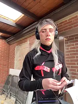 michelle310 online show from April 4, 12:56 pm