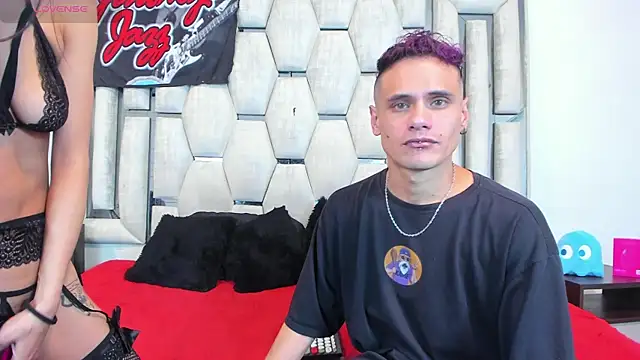 karlaandmatt online show from July 12, 1:50 am