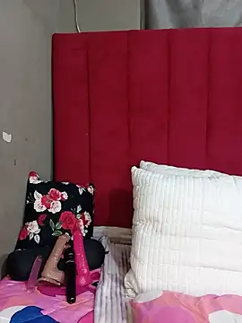 Snapshot of PinkyxGodess chatting on June 9, 10:11 pm PinkyxGodess online show from June 9, 10:11 pm