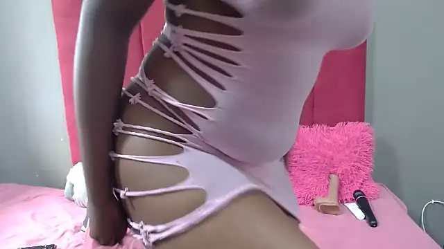PinkyxGodess online show from April 20, 9:45 am