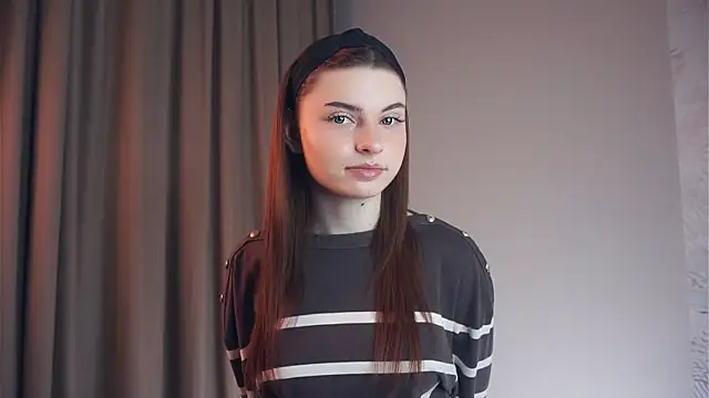 OneidaReiser online show from April 19, 9:50 pm