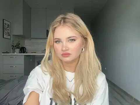 kirtova  online show from May 31, 11:16 am