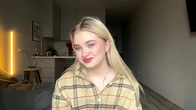kirtova  online show from April 19, 12:06 pm