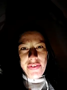 Snapshot of Hildaqii chatting on May 14, 7:44 pm Hildaqii online show from May 14, 7:44 pm