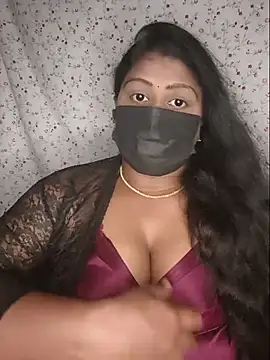 Romantic Woman online show from July 14, 5:52 pm