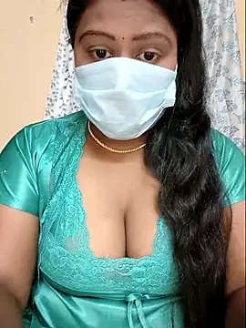 Romantic Woman online show from April 21, 1:50 pm