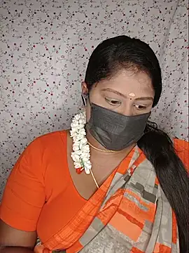 Romantic Woman online show from July 13, 5:56 pm
