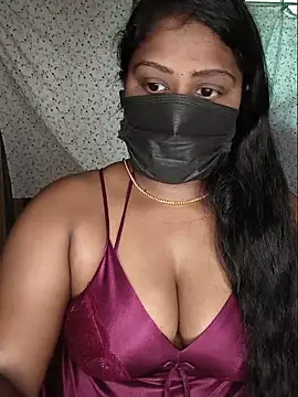 Romantic Woman online show from May 16, 6:45 am