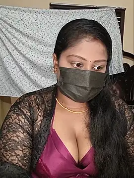 Romantic Woman online show from May 18, 4:12 pm