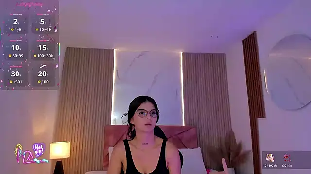 clairemillerx online show from May 30, 2:34 pm