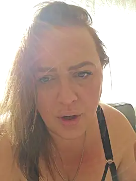 nika-W online show from May 1, 3:06 pm