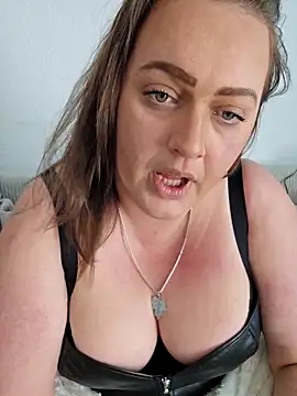 nika-W online show from May 11, 1:01 pm