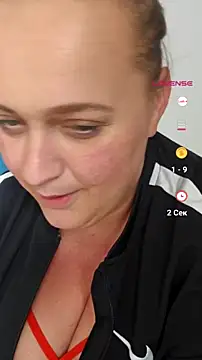 Snapshot of nika-W chatting on July 6, 3:03 pm nika-W online show from July 6, 3:03 pm