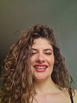 CelineBoyer  online show from April 22, 7:09 pm
