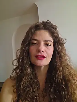 CelineBoyer  online show from April 16, 7:36 pm