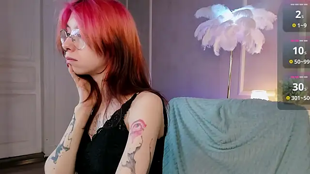 Snapshot of Alice_Nyx chatting on April 29, 8:48 pm Alice Nyx online show from April 29, 8:48 pm